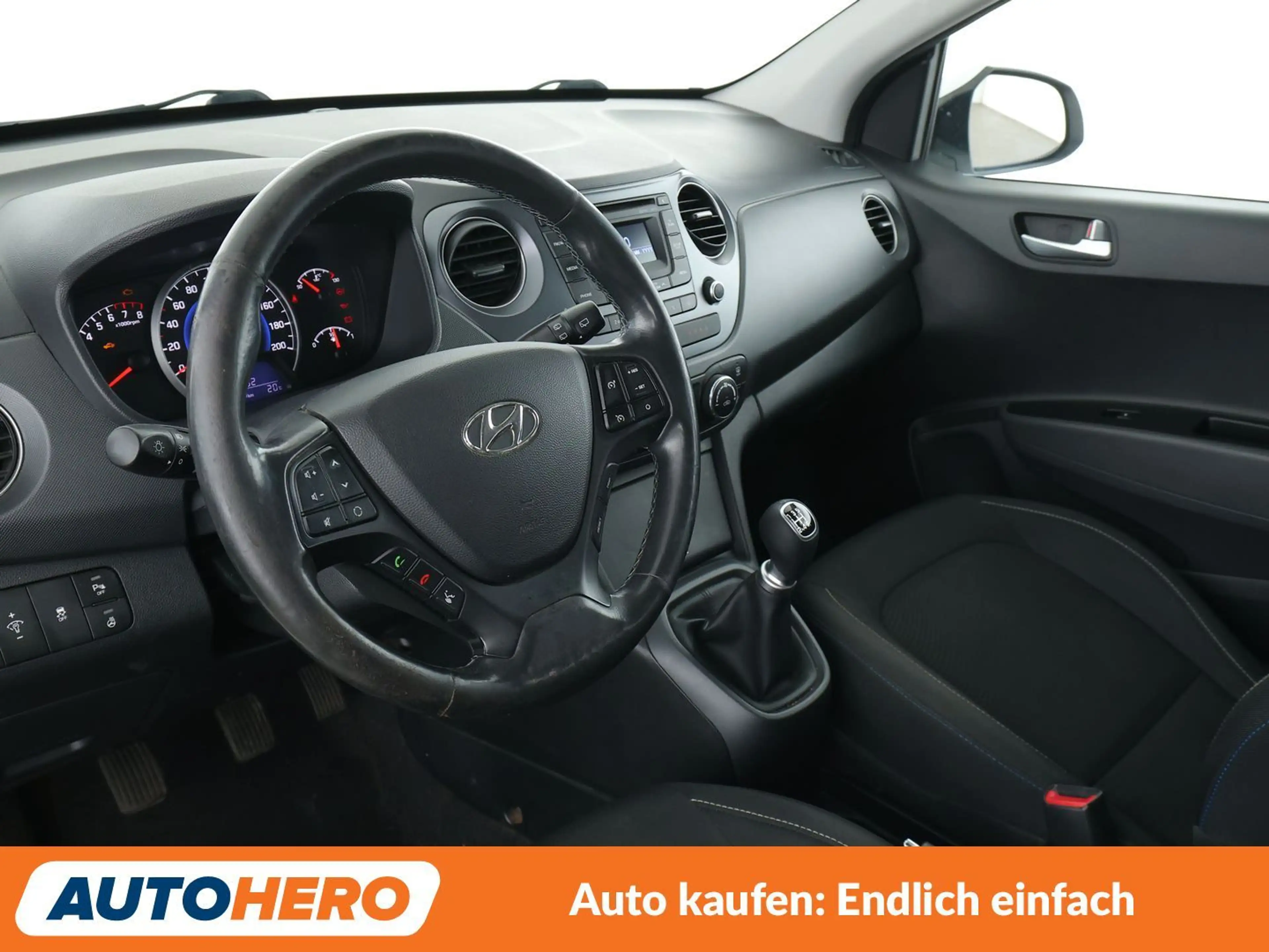 Hyundai i10 1.2 Passion*TEMPO*PDC*SHZ*KLIMA*GARANTIE* — photo 11