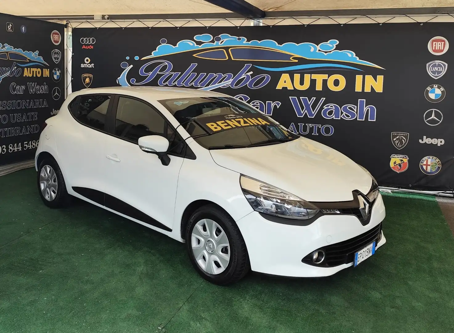 Renault Clio Clio 5p 1.2 Live 75cv Blanc - 1