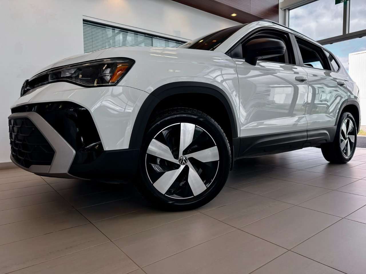 2026 Volkswagen Taos Trendline 4MOTION — снимка 1