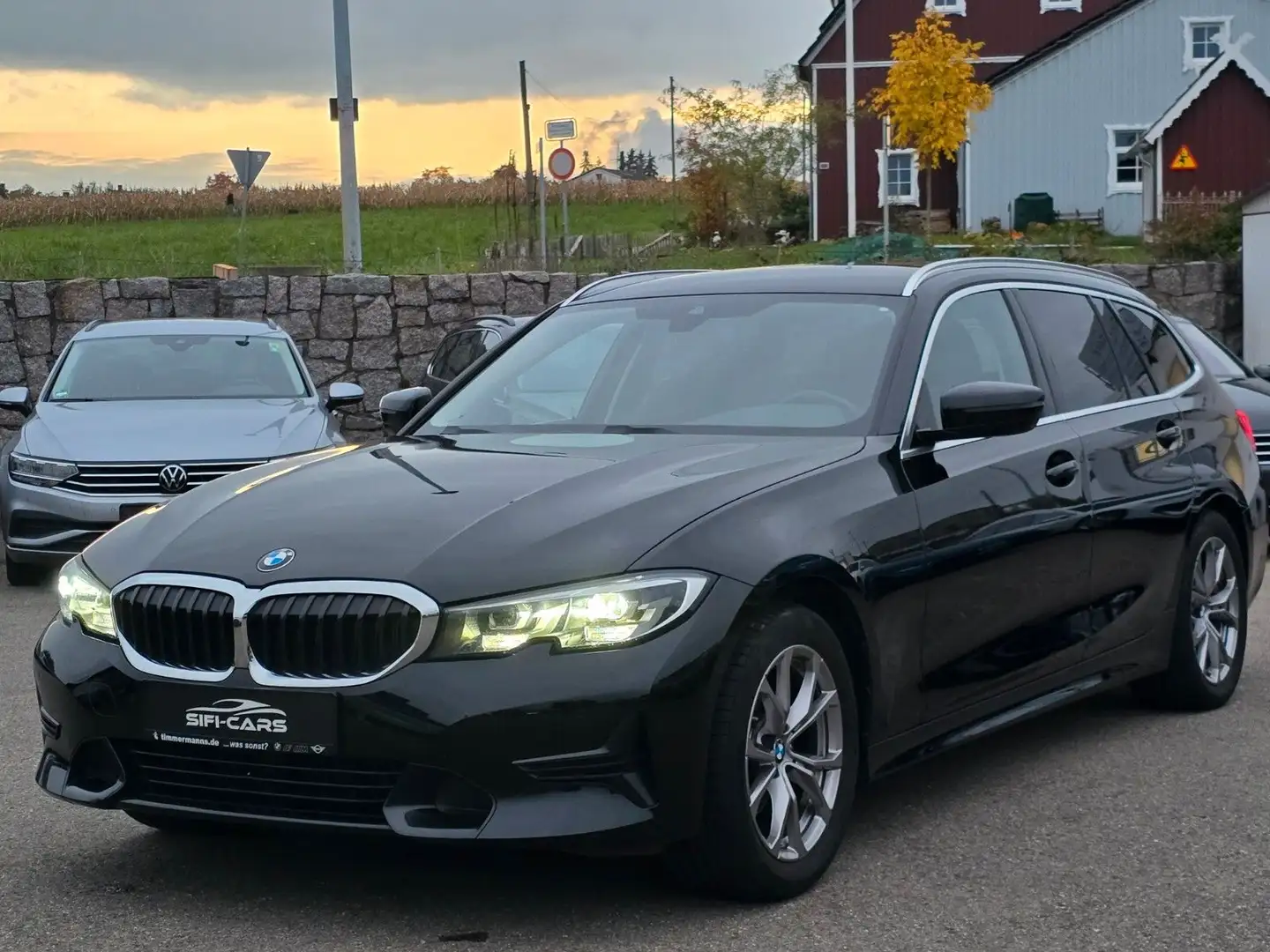 BMW 320 d Touring*SPORT LINE*LIVE*NAVI*LEDER*KAMERA* Noir - 2