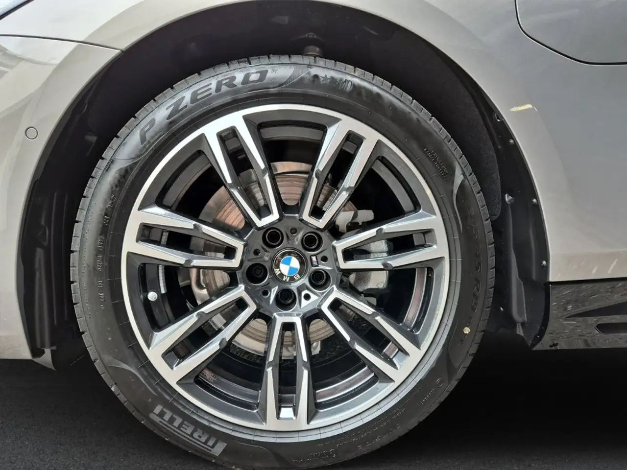 BMW 5 Series 2026