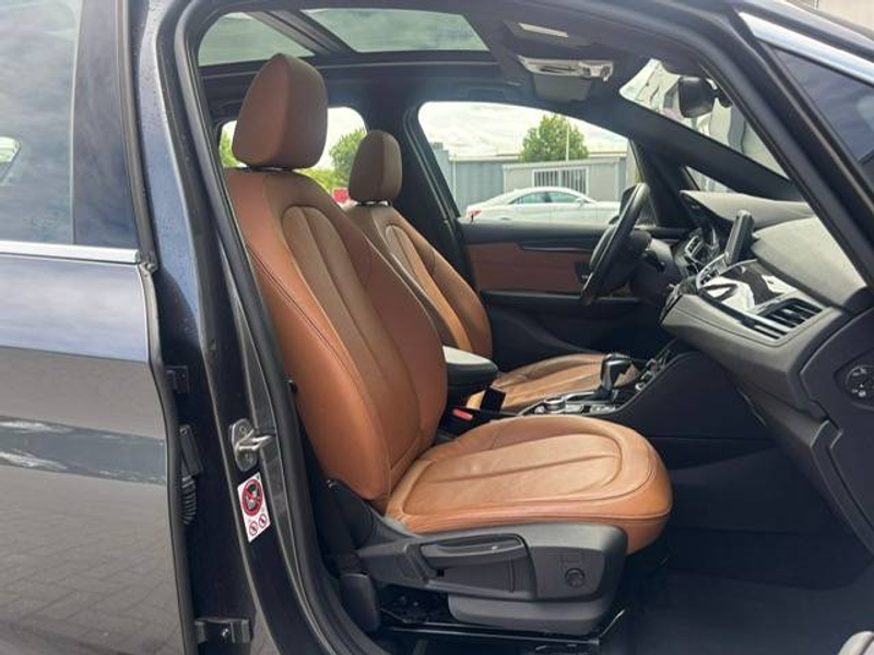 BMW 218 Pano dak/leder + zetelverwarming/camera — photo 9