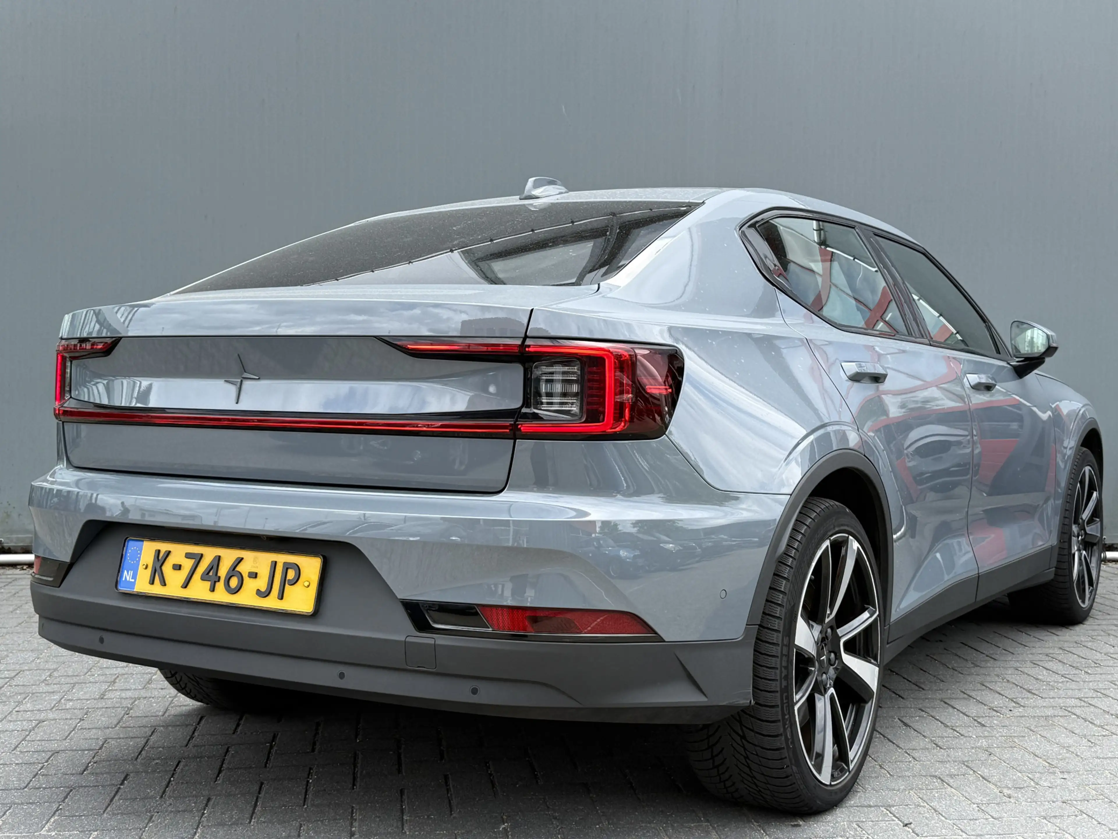 Polestar 2 BWJ 2020 Long Range Dual Motor408 PK Launch Editio — photo 2