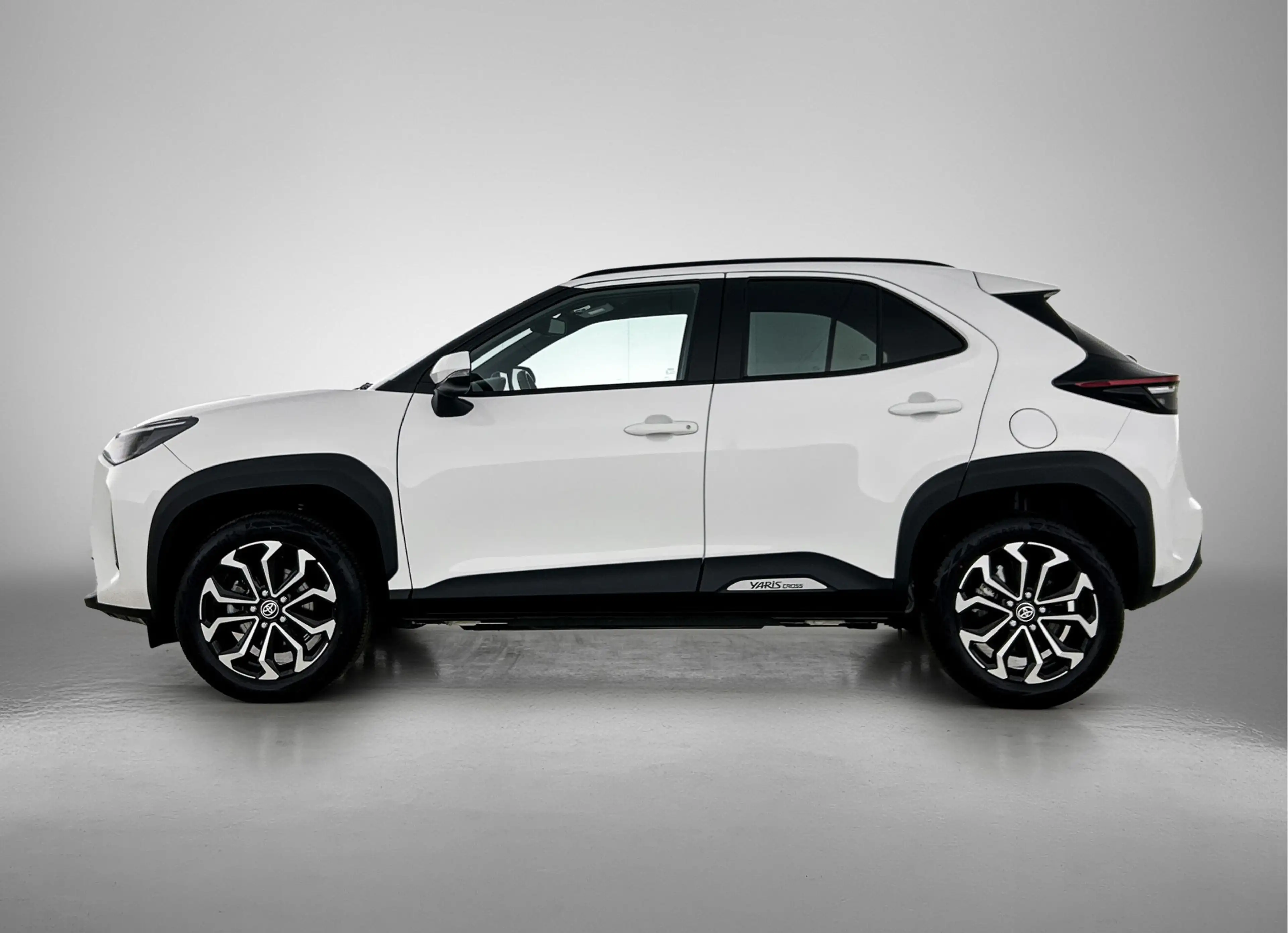 Toyota Yaris Cross 1.5 Hybrid 115 Dynamic | BTW Voertuig | NL Auto | — photo 3