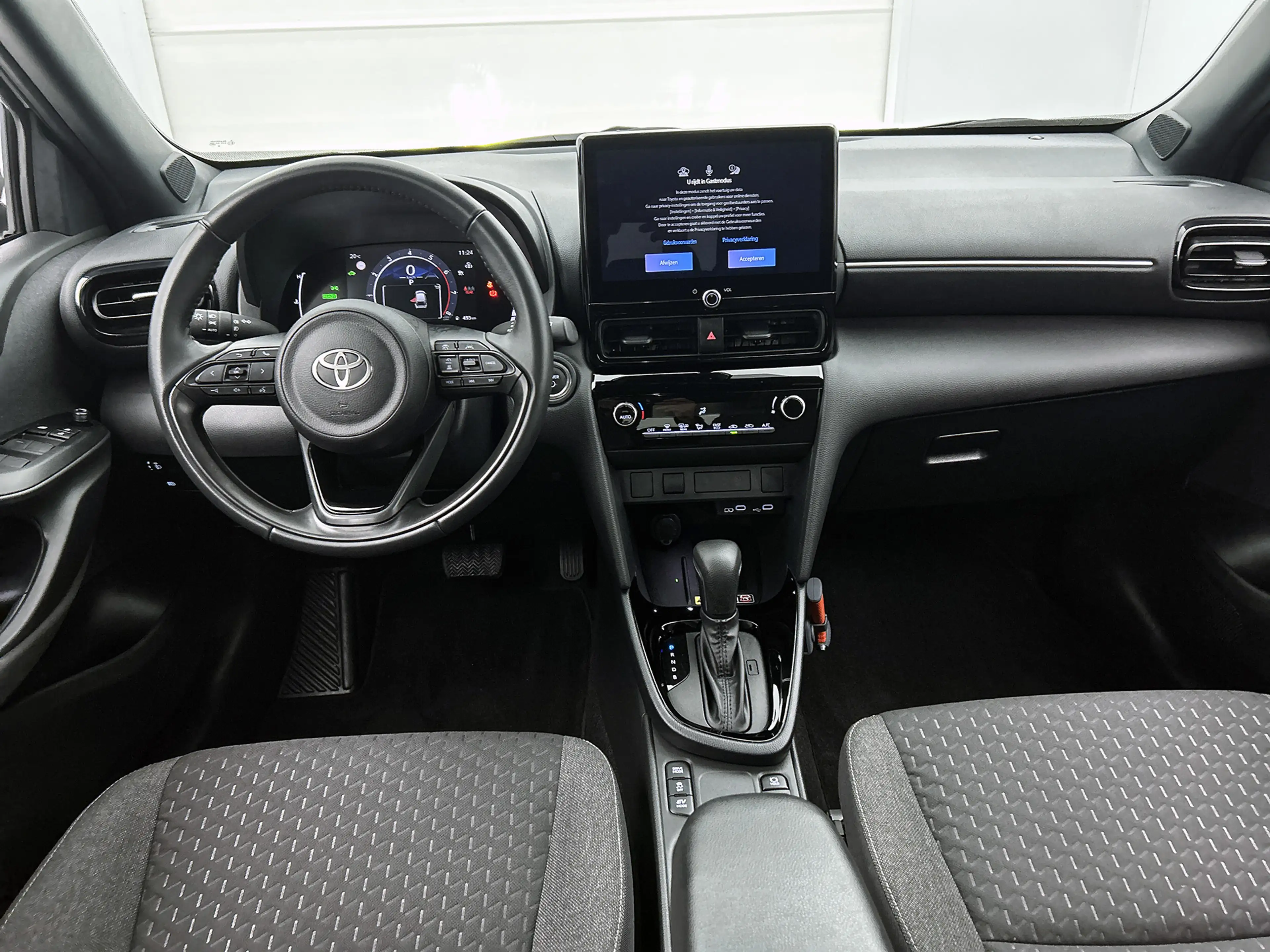 Toyota Yaris Cross 1.5 Hybrid 115 Dynamic | BTW Voertuig | NL Auto | — photo 4