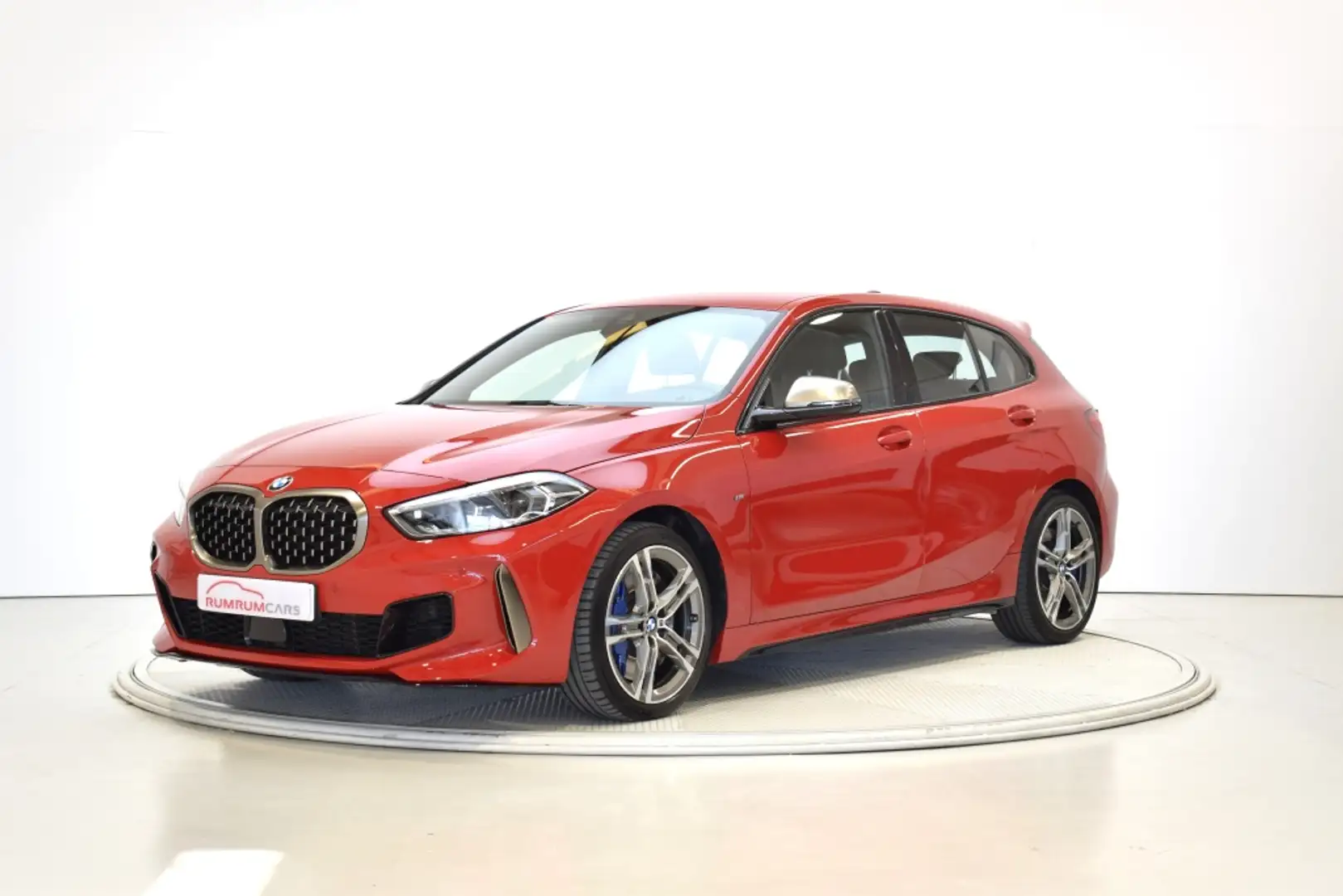 BMW 135 M135iA xDrive Rojo - 1