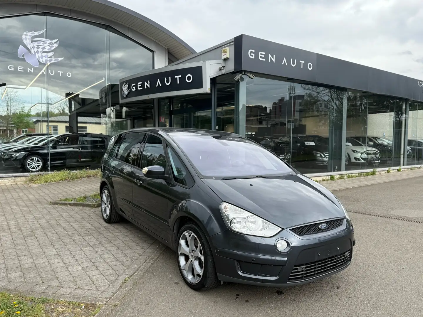 Ford S-Max 1.8 TDCi Titanium PDC Airco Digitale Negro - 1