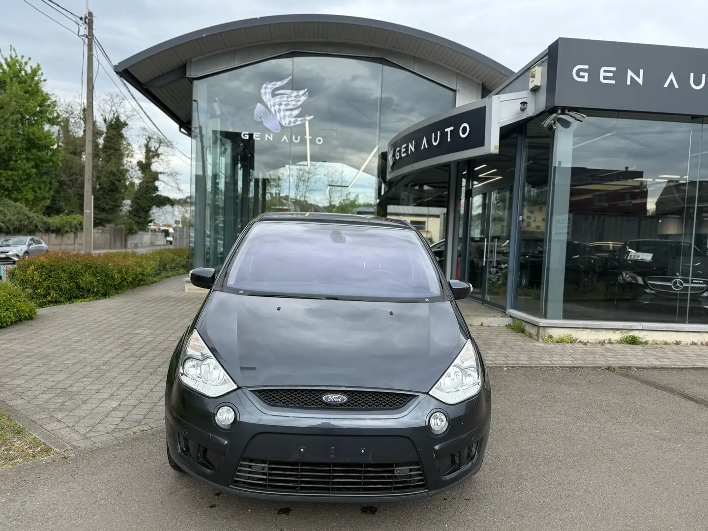 Ford S-Max 1.8 TDCi Titanium PDC Airco Digitale Negro - 2