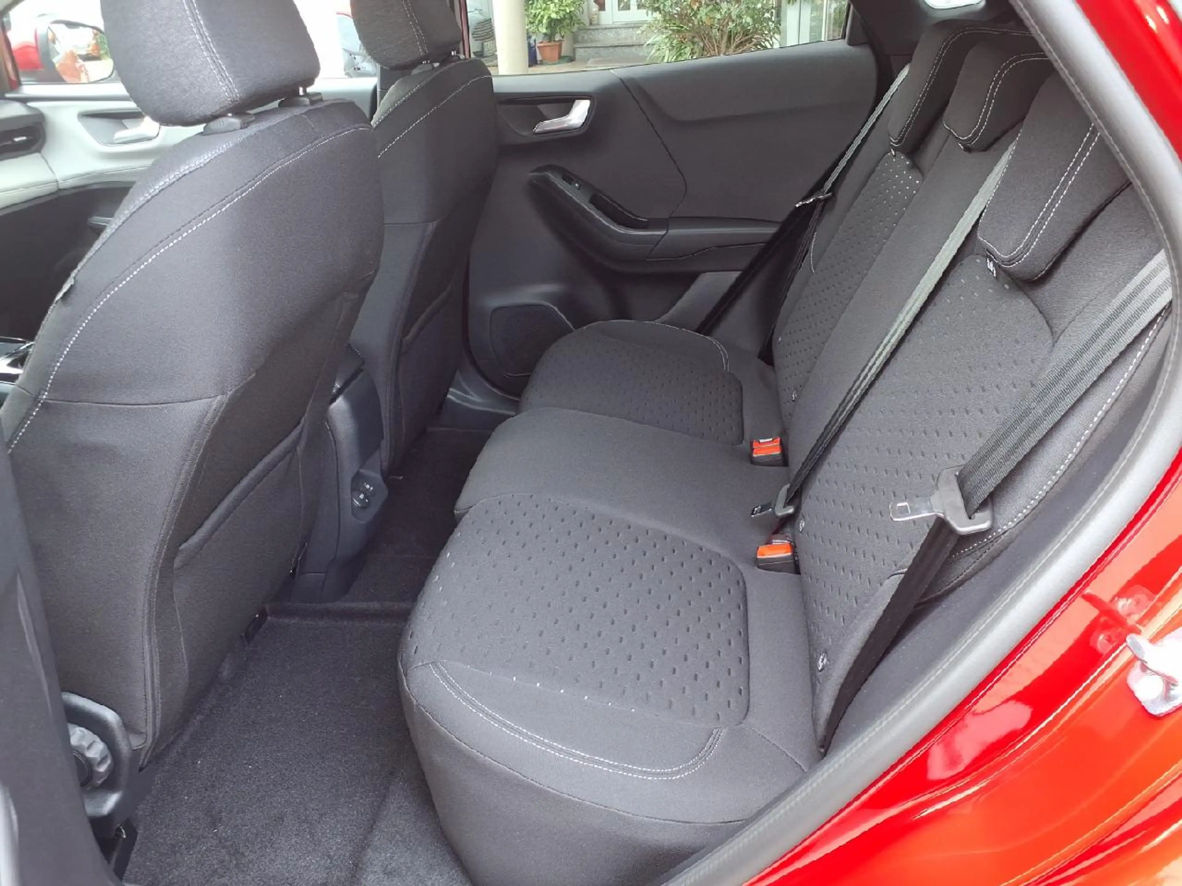 Ford Puma Gen-E 124 kW FWD — photo 11
