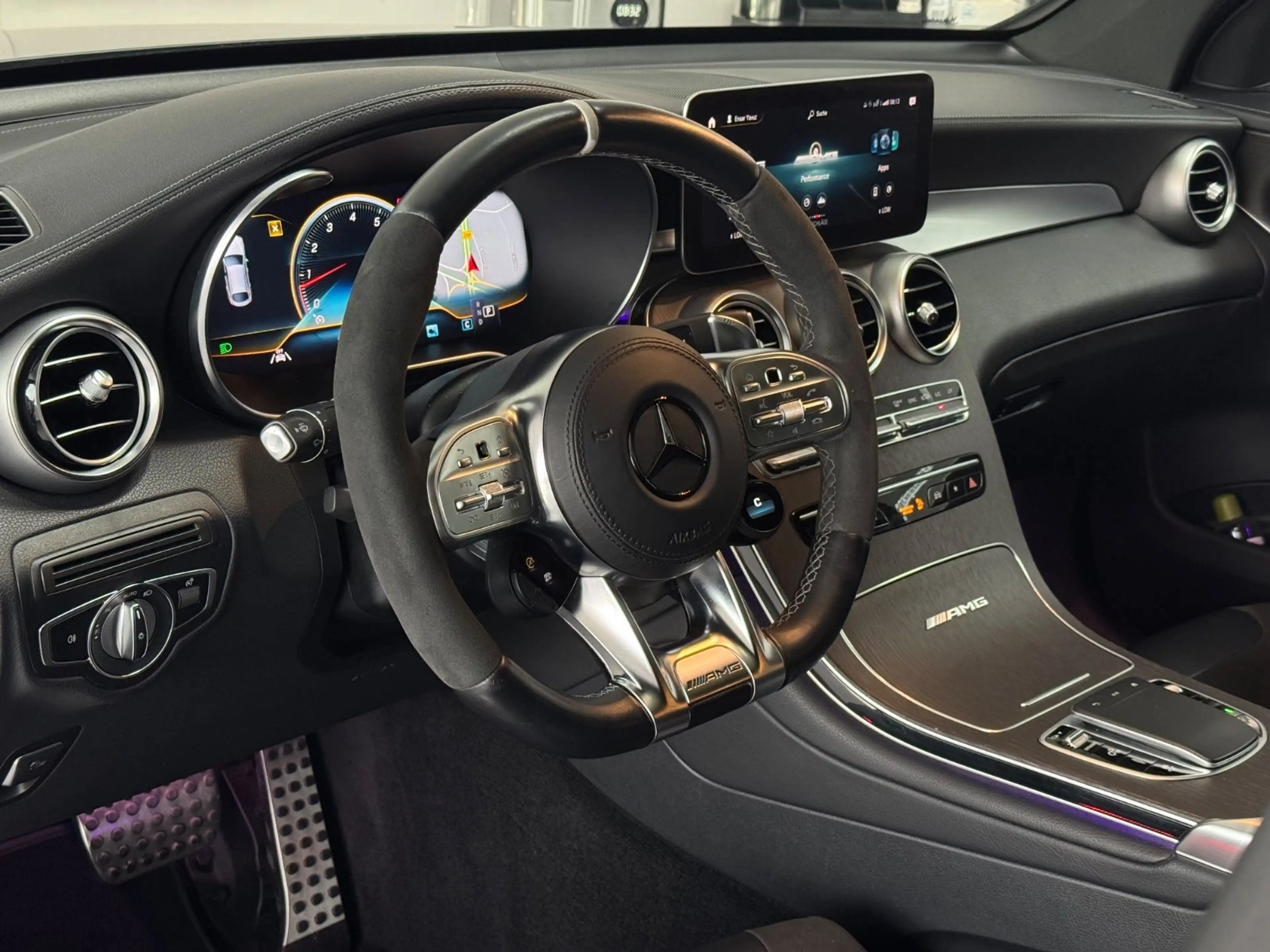 Mercedes-Benz GLC 63 AMG GLC 63s AMG 4Matic+ *PANO*BURM*AGA*MEM*AERO — photo 5