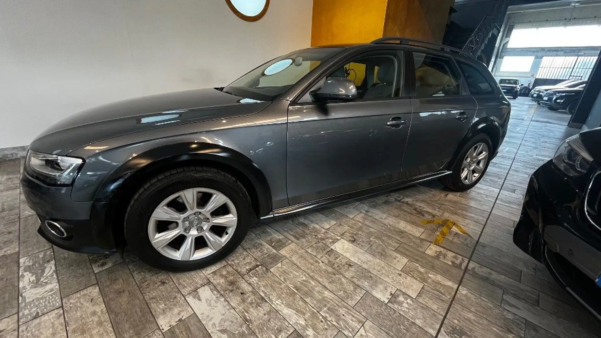 Audi A4 allroad 2.0 TDI 190 FULL OPT. + GANCIO TRAINO!! Grigio - 1