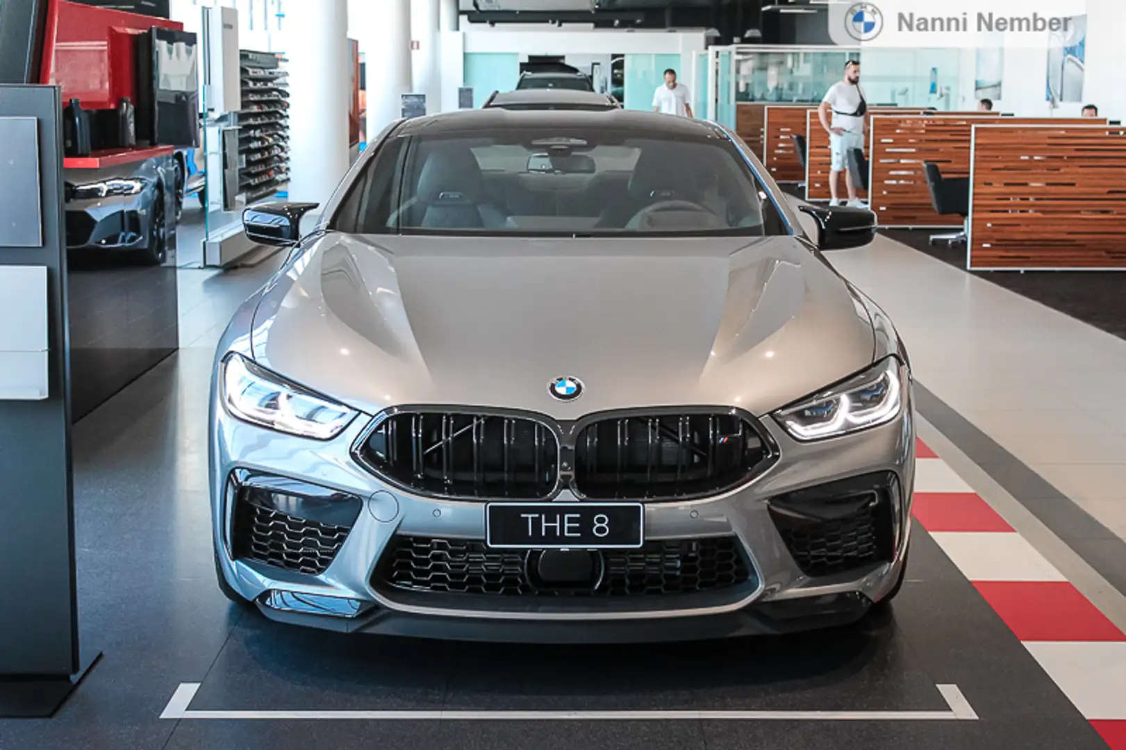 BMW M8 Coupé Šedá - 2