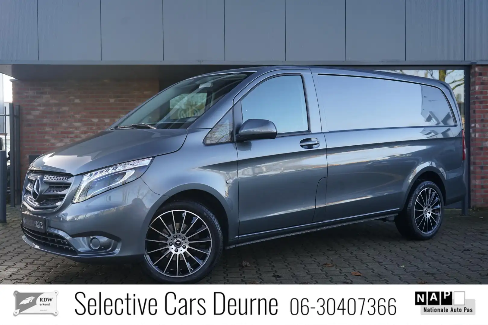 Mercedes-Benz Vito 116 CDI Lang ,Euro 6, Camera, 19''AMG, Trekhaak, C Šedá - 1