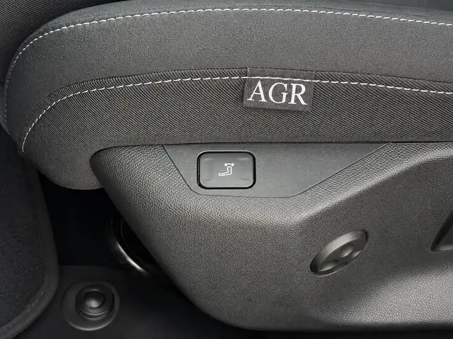 Opel Astra view 9