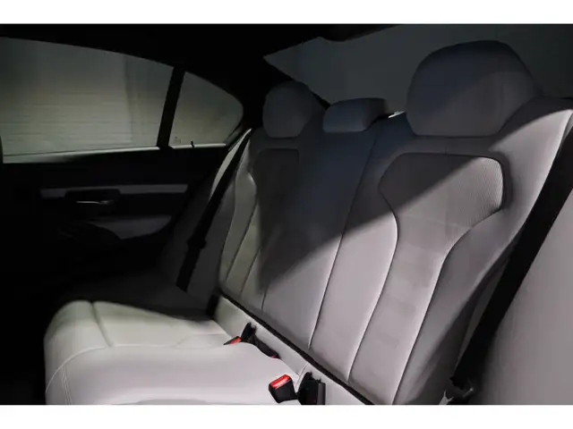 BMW M3 view 13