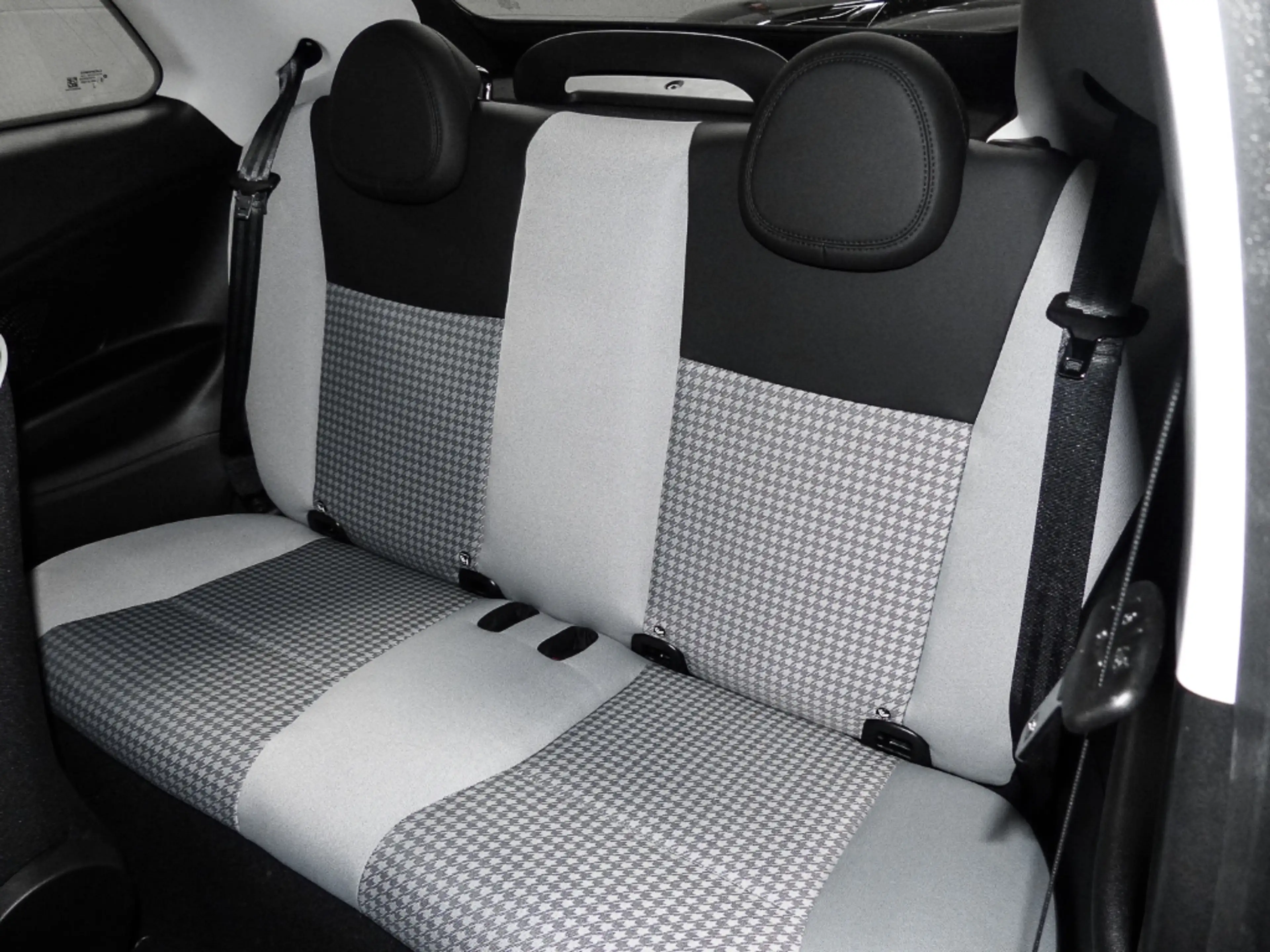 Fiat 500C Hybrid Dolcevita LED Apple CarPlay Klimaaut: DAB S — photo 12