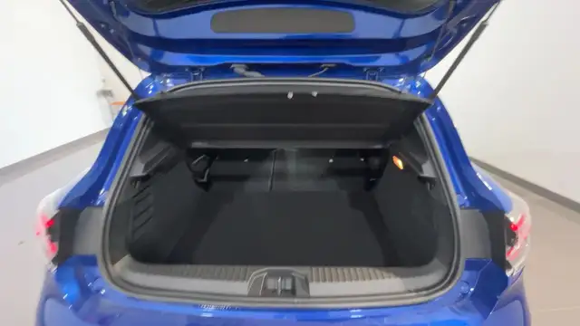 Renault Clio view 6