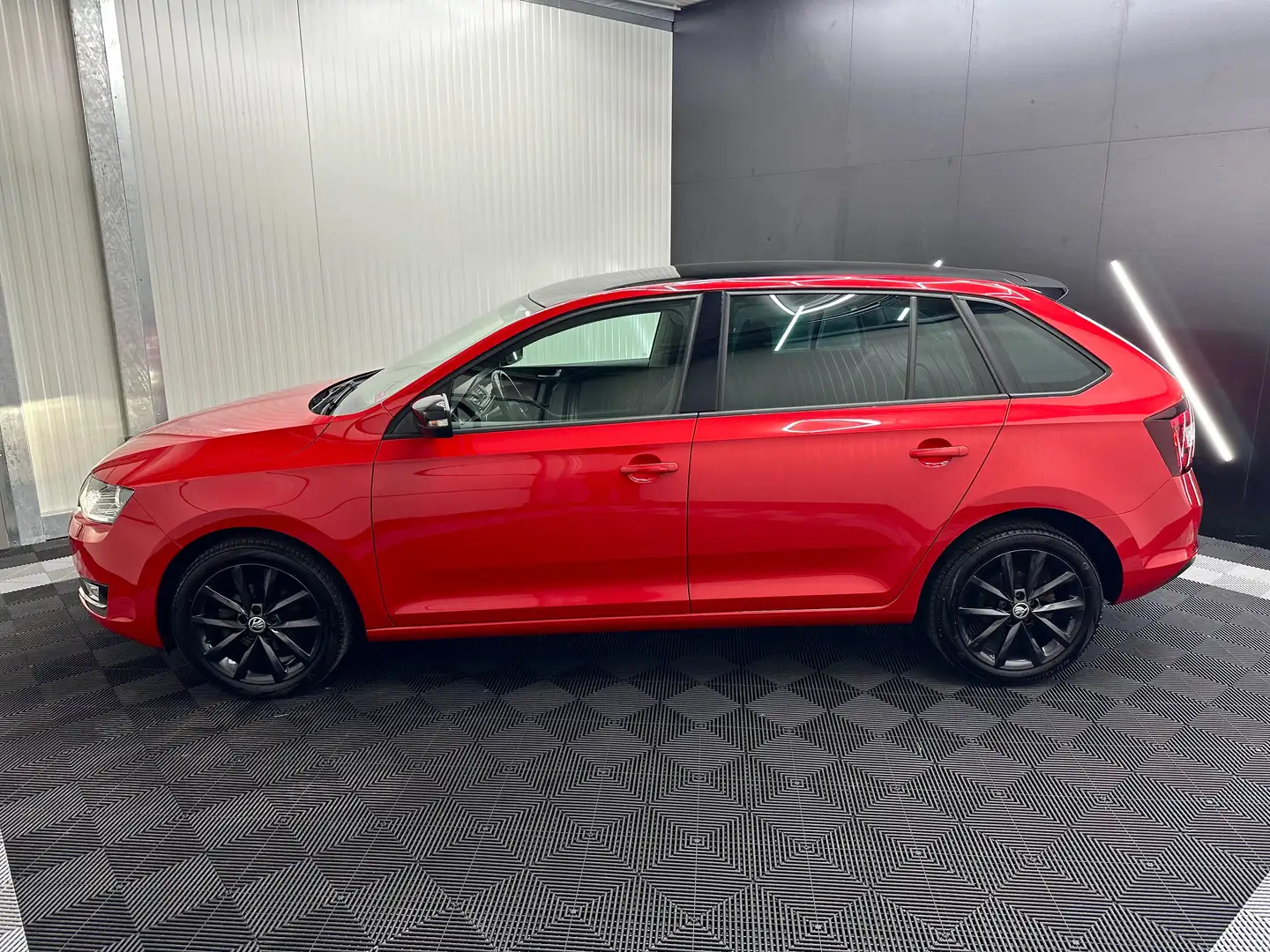 Skoda Rapid/Spaceback Rot - 2