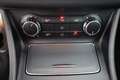 Mercedes-Benz GLA 180 Urban LED Navi Tempomat Sitzheizung PDC Noir - thumbnail 13