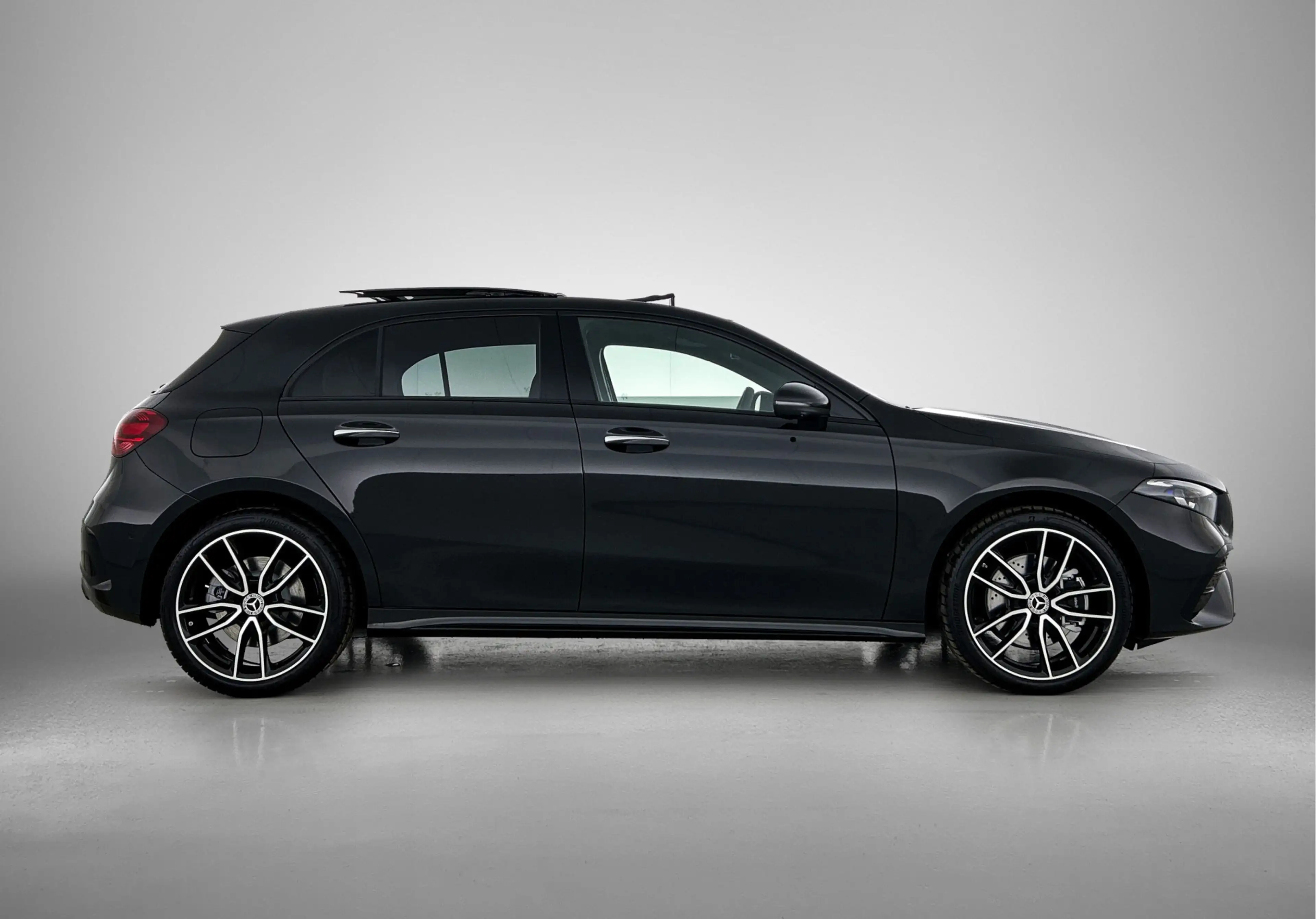 Mercedes-Benz A 250 e Business Solution AMG | AMG Line Plus pakket | N — photo 15