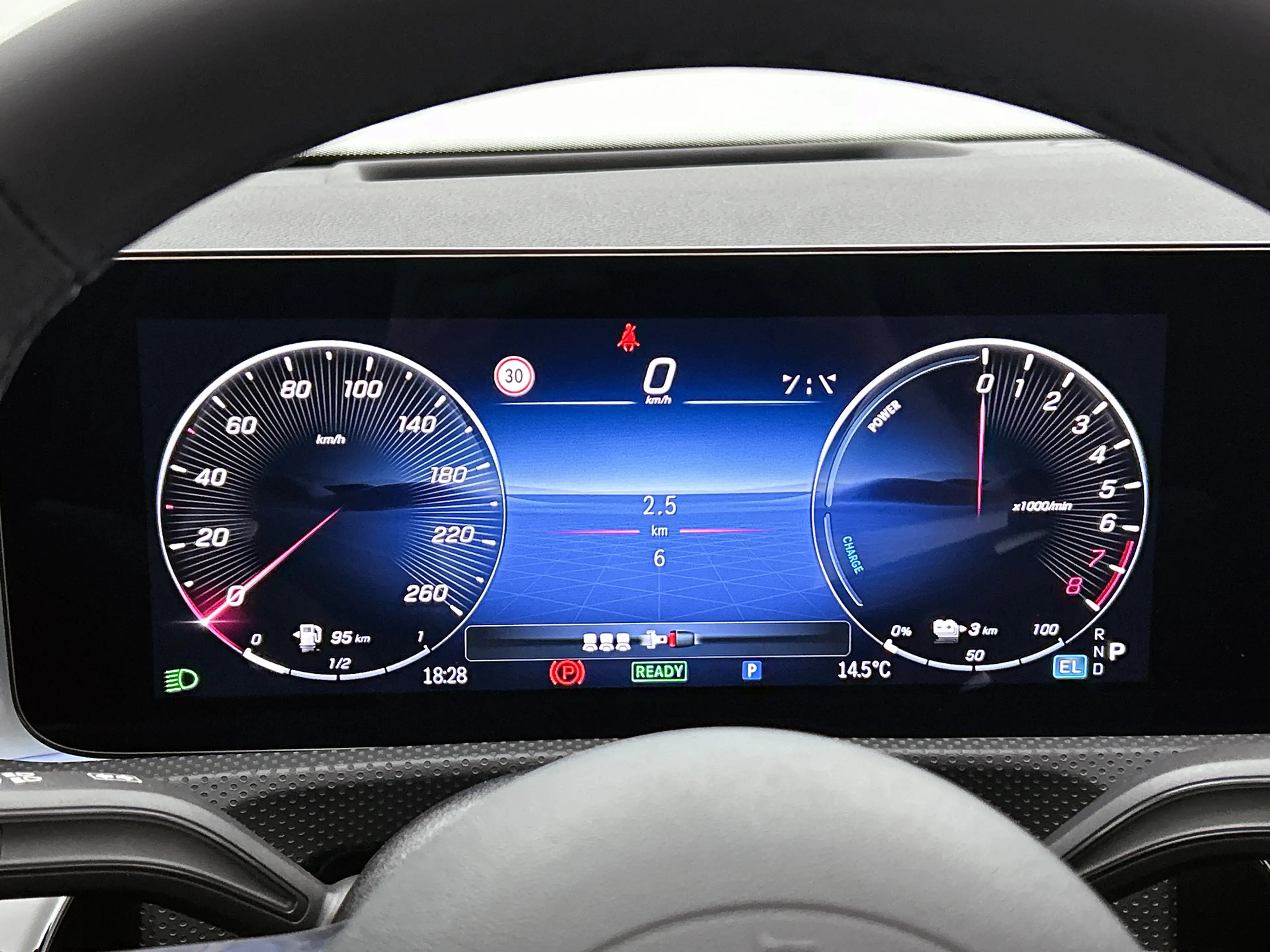 Mercedes-Benz A 250 e Business Solution AMG | AMG Line Plus pakket | N — photo 6