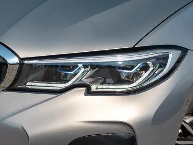 BMW M view 8
