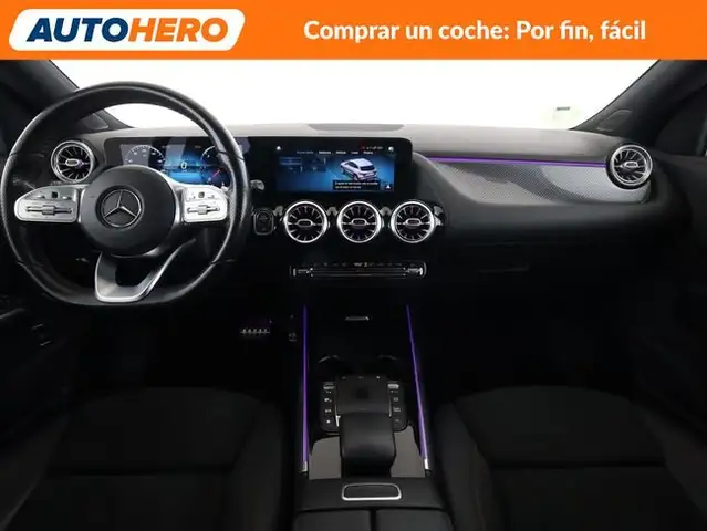 Mercedes-Benz Gla view 13