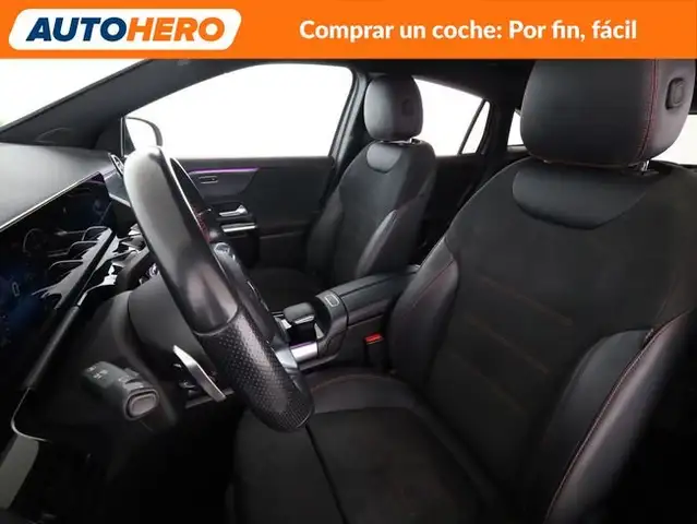 Mercedes-Benz Gla view 11