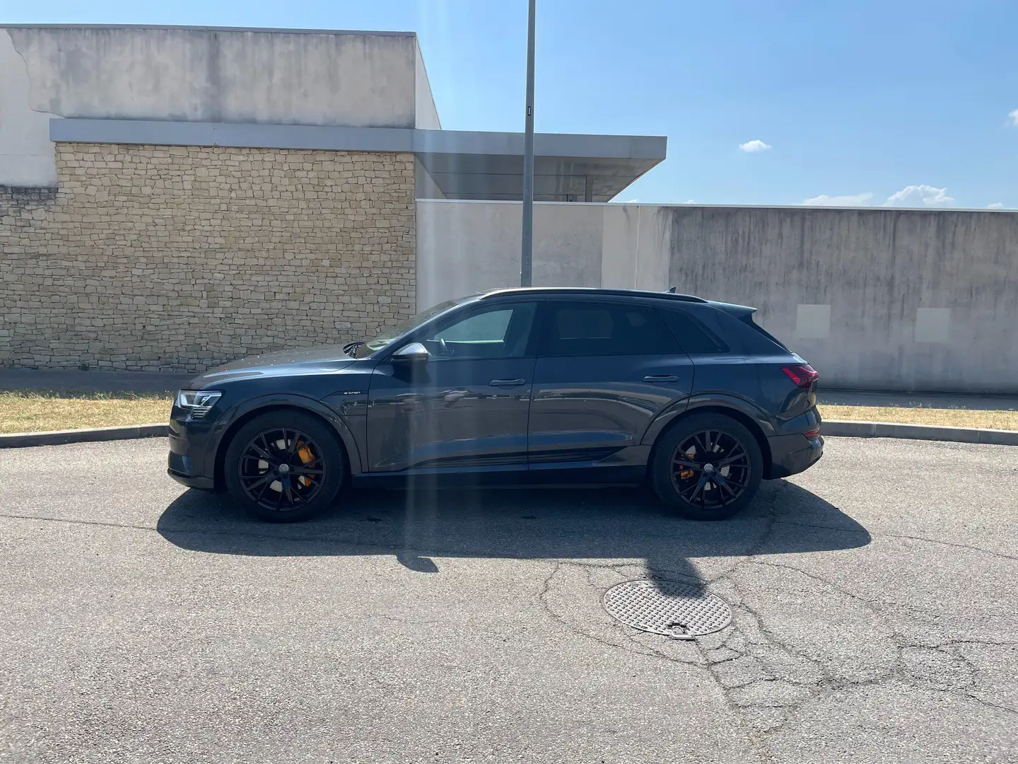 Audi e-tron 55 | HEAD-UP | BANG&OLUFSEN | PANO Grijs - 2