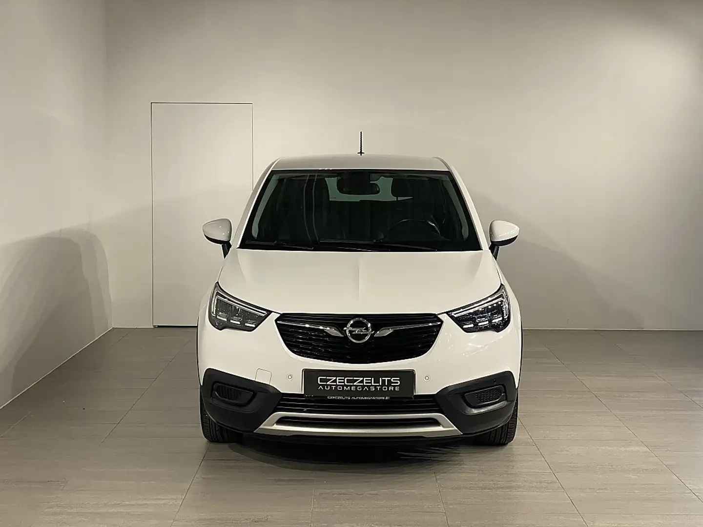 Opel Crossland X 1,2 Turbo Direct Injection Innovation St/St Aut Weiß - 2