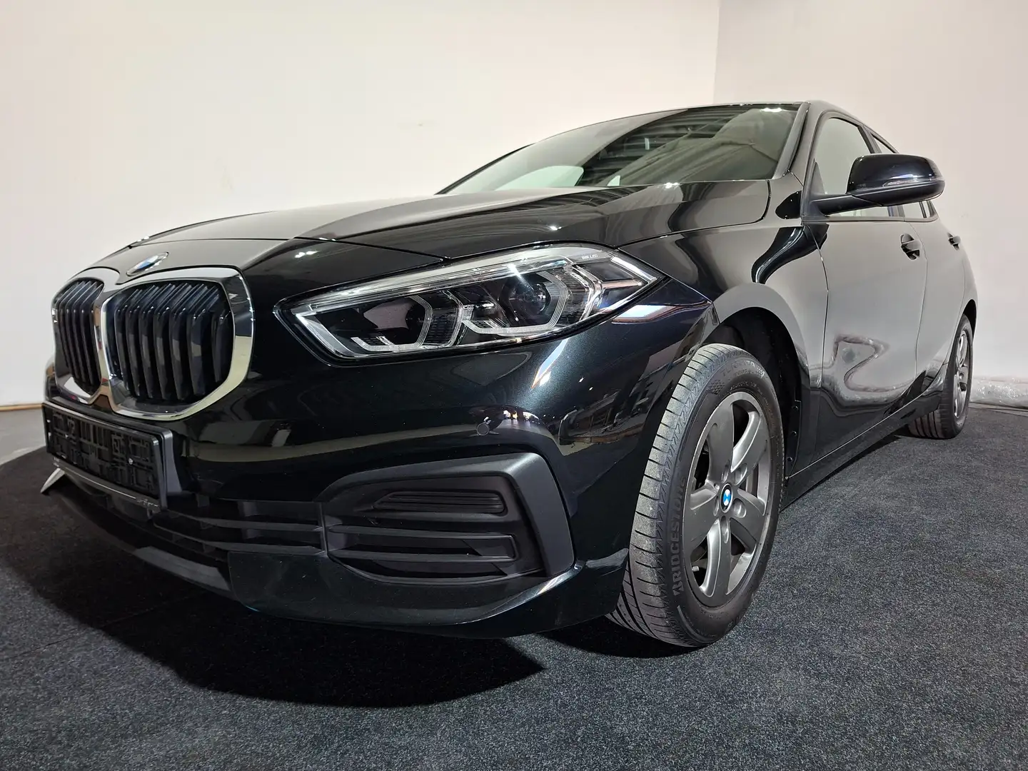 BMW 118 118i [ navi [ carplay [ auto [ Airco| Netto 17345 Noir - 1