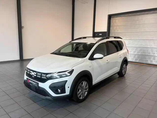 Dacia Jogger view 3