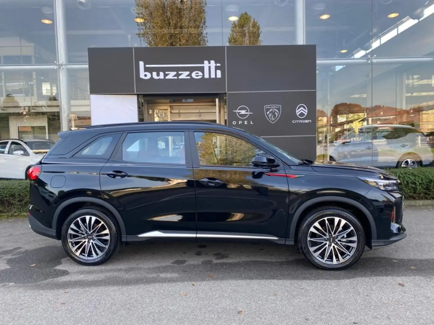 DFSK Fengon 600 Glory 600 1.5 177cv AT - 7 posti Schwarz - 2