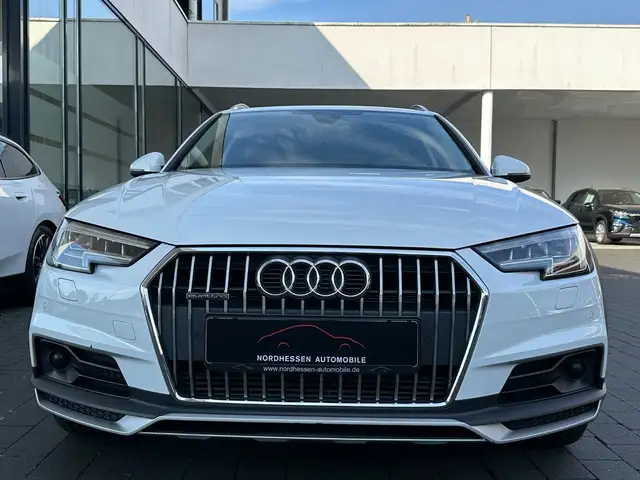 Audi A4 view 5