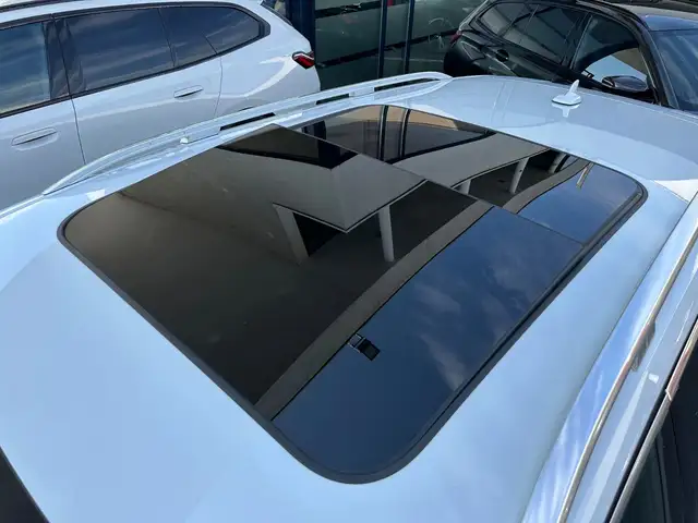 Audi A4 view 10