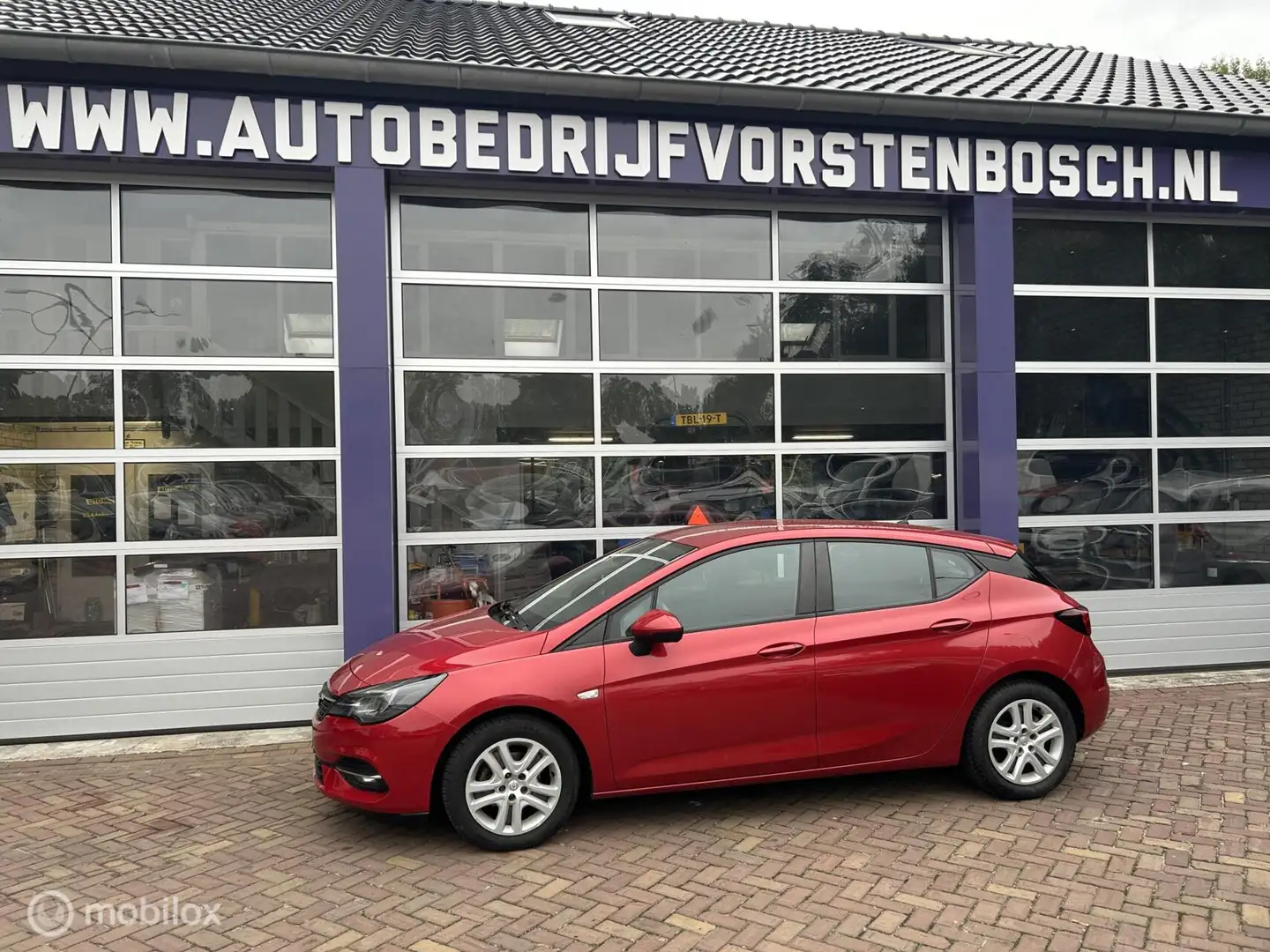 Opel Astra 1.2 Edition 2020 * AIRCO * NAVIGATIE CARPLAY * 5D Rouge - 2
