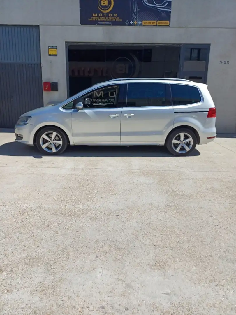 Volkswagen Sharan 2.0TDI Advance BMT DSG 140 Gris - 1