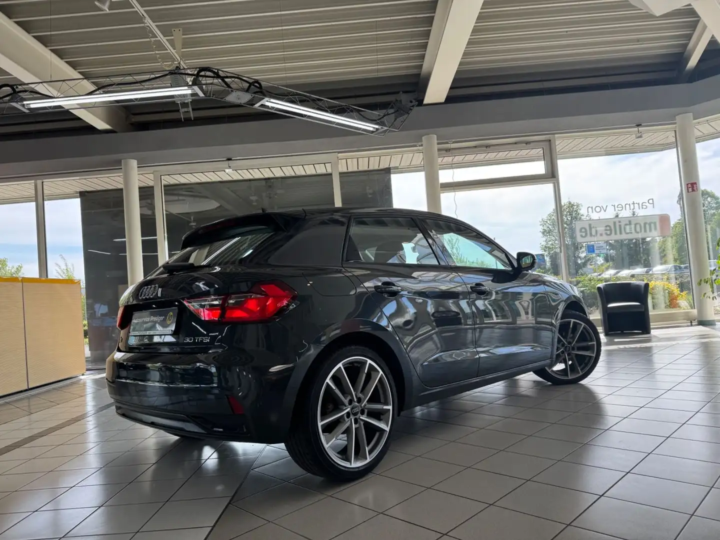 Audi A1 Sportback 30 TFSI advanced* MMI*Sportsitze* Gris - 2