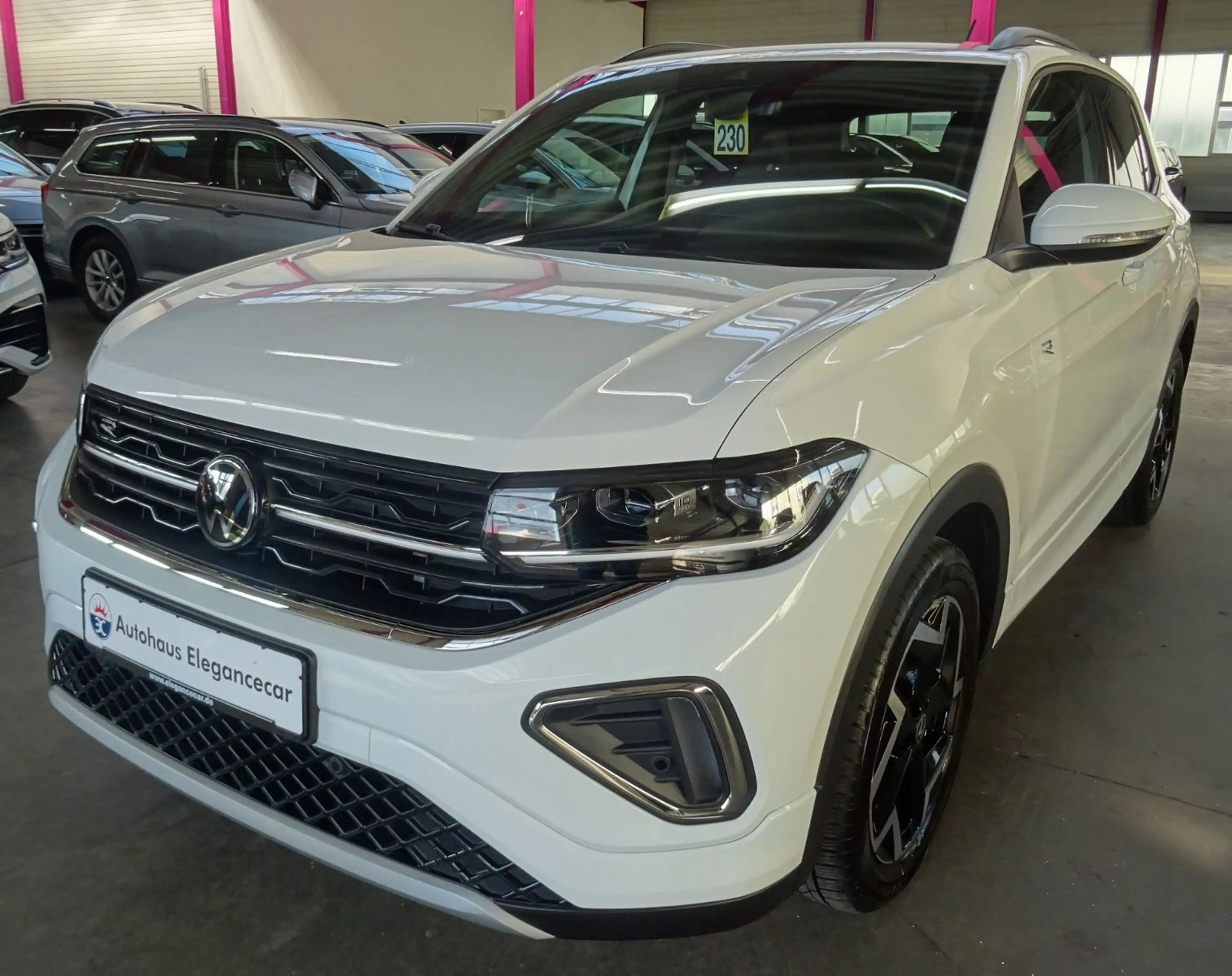 Volkswagen T-Cross T-CROSS 1.5 TSI*R-LINE*AHK*ACC*CAM*IQ MATRIX*