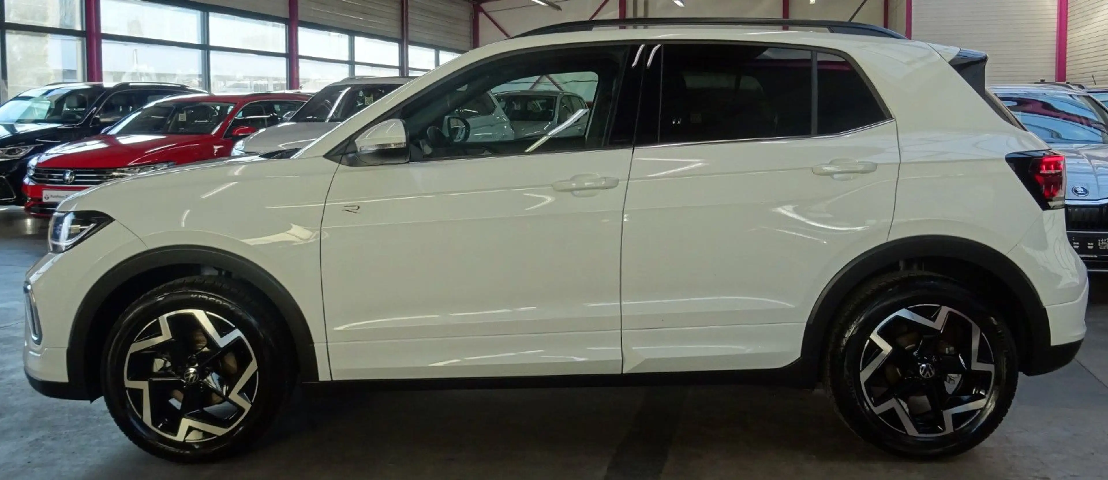 Volkswagen T-Cross T-CROSS 1.5 TSI*R-LINE*AHK*ACC*CAM*IQ MATRIX* — photo 2