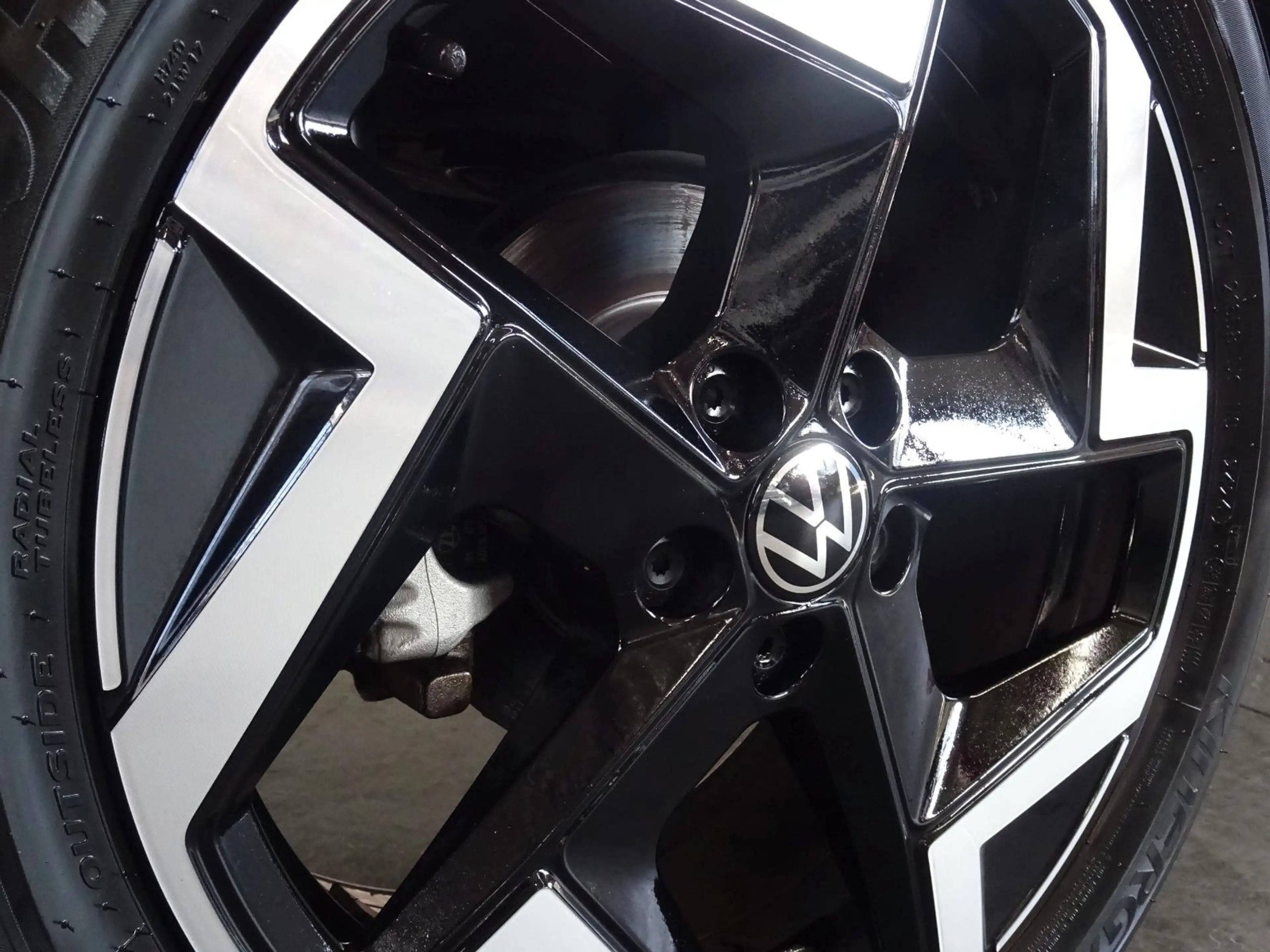Volkswagen T-Cross T-CROSS 1.5 TSI*R-LINE*AHK*ACC*CAM*IQ MATRIX* — photo 12