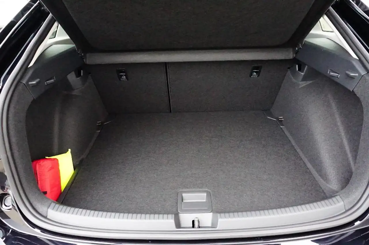 Volkswagen Taigo ENERGY 1,0 l TSI 7-Gang-DSG IQ.LIGHT,RFK,GJR 8