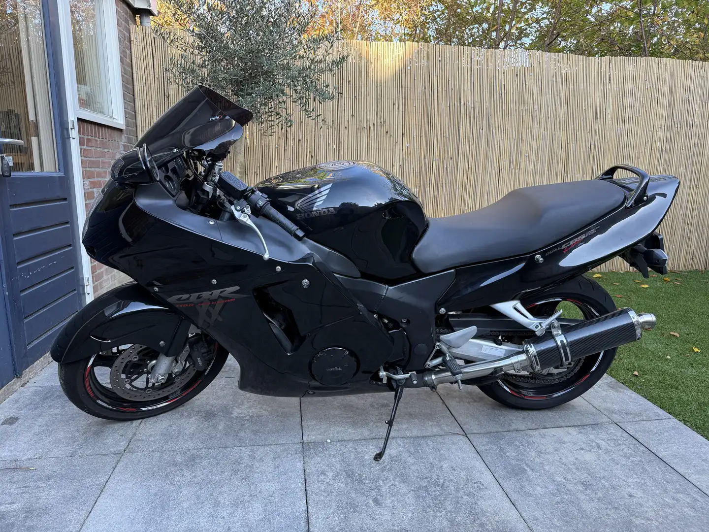 Honda CBR 1100 XX Blackbird carburateur Zwart - 1