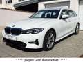 BMW 320 d Touring Aut Sport Line Glasdach AHK DrivAss Weiß - thumbnail 1