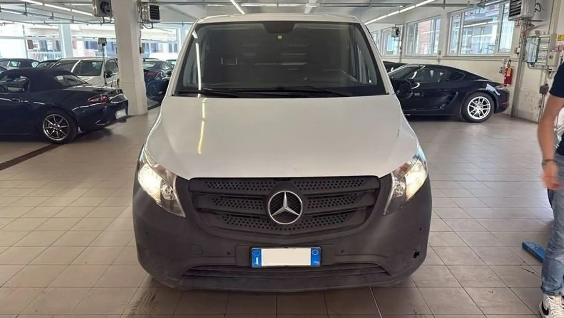 Mercedes-Benz Vito 1.7 110CDI PC-SL Long anche a322€ Bianco - 1