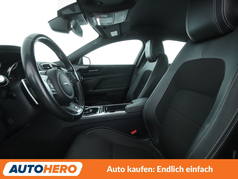 Jaguar XE 20d R-Sport Aut.*NAVI*CAM*BiXENON*TEMPO*ALU* — photo 10