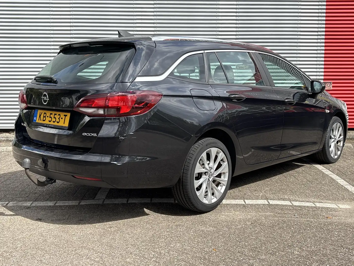Opel Astra Sports Tourer 1.0 Edition | Cruise | Climate | Nav Noir - 2