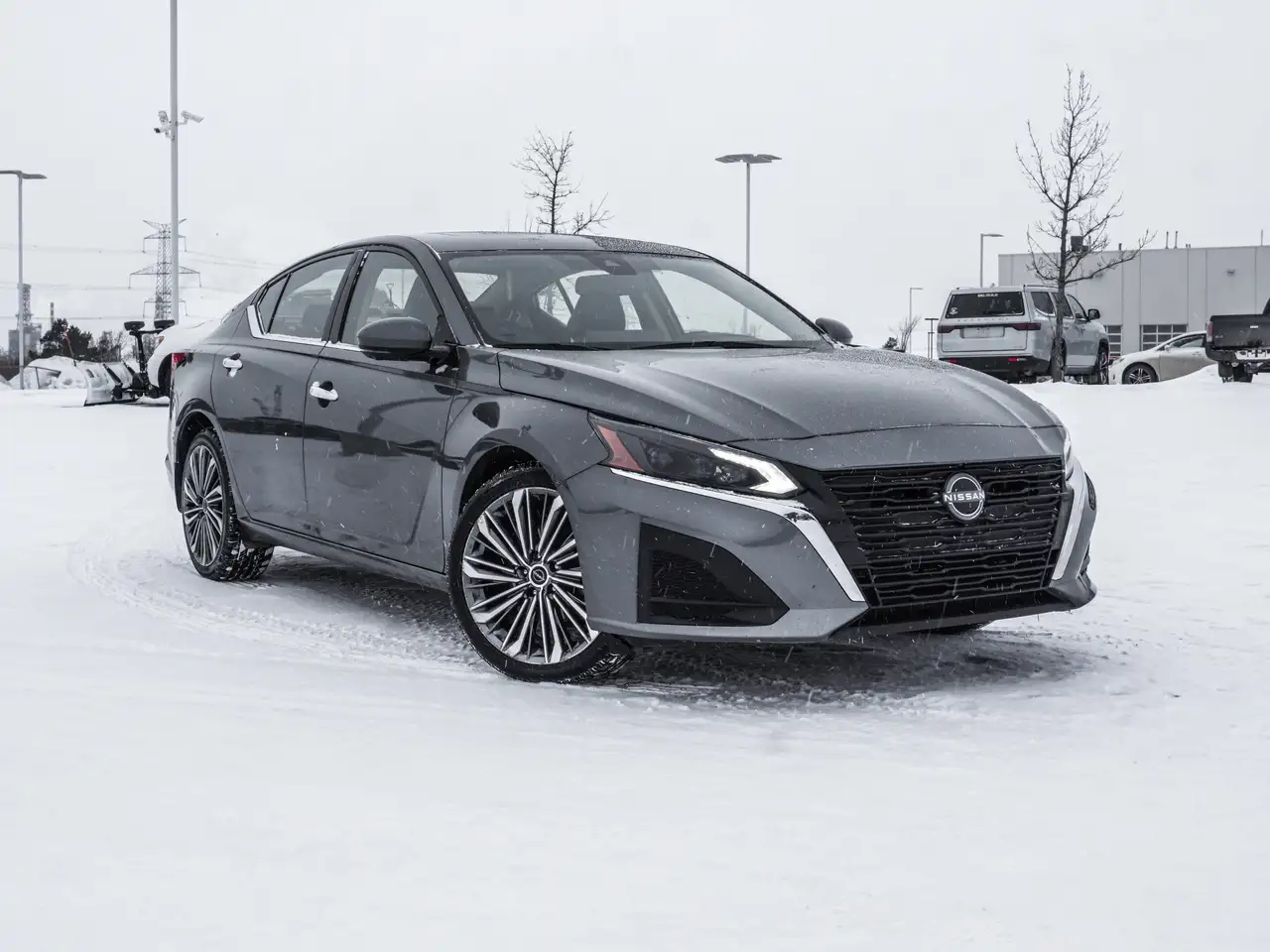 Nissan Altima снимка Nissan Altima