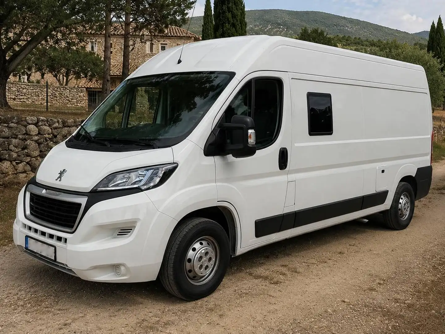 Peugeot Boxer Boxer Combi 2.0 BlueHDI 333 L2H2 160 - 1