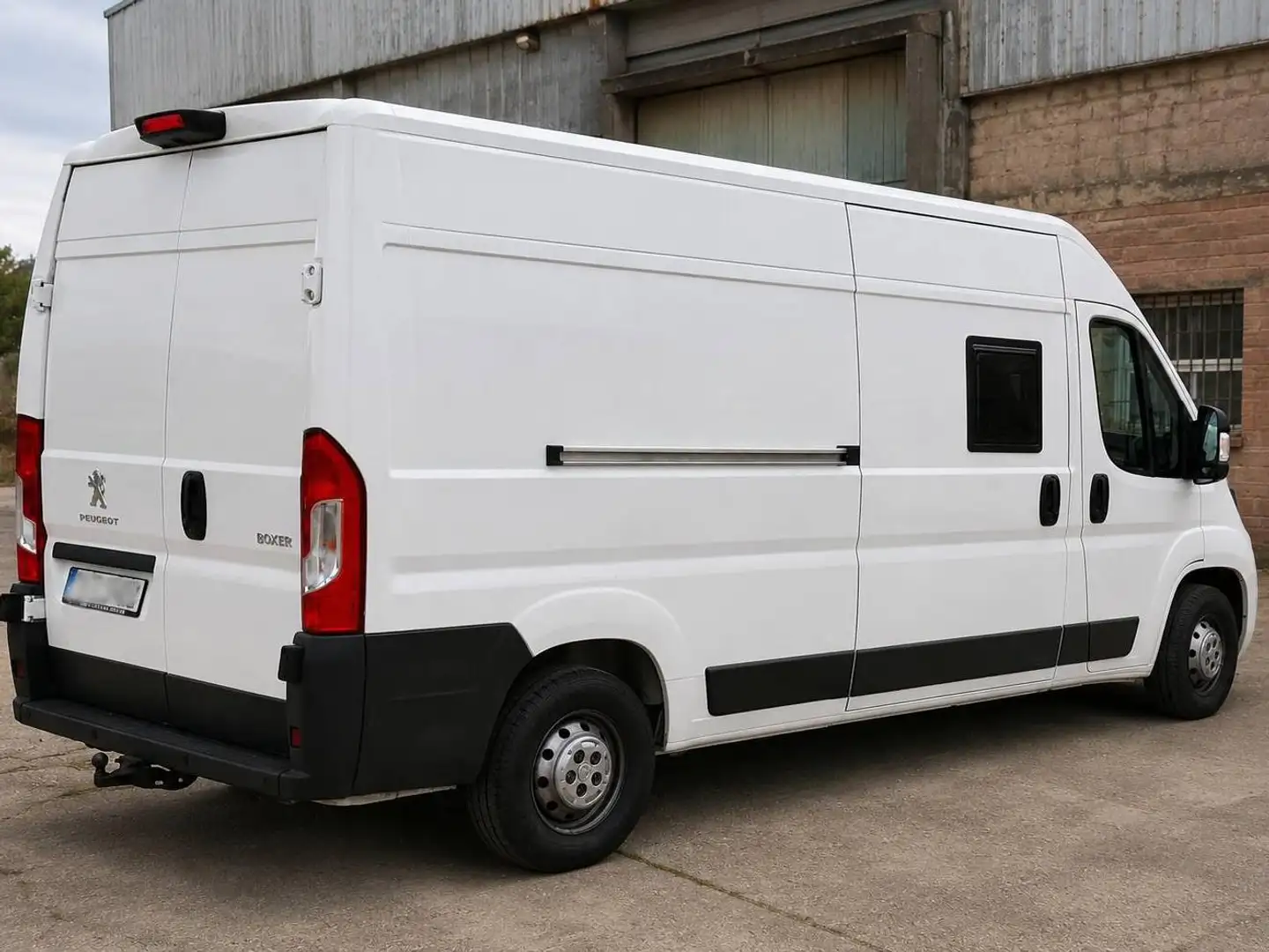 Peugeot Boxer Boxer Combi 2.0 BlueHDI 333 L2H2 160 - 2